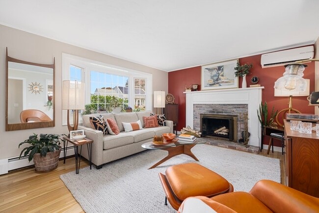 Building Photo - 42 Fairmount St