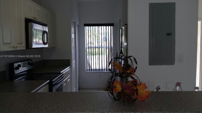 Foto del edificio - 14025 SW 49th St