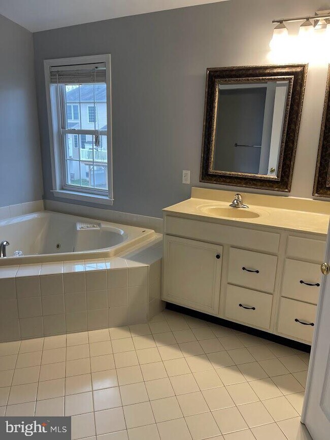 Foto del edificio - 2284 Dorchester St W