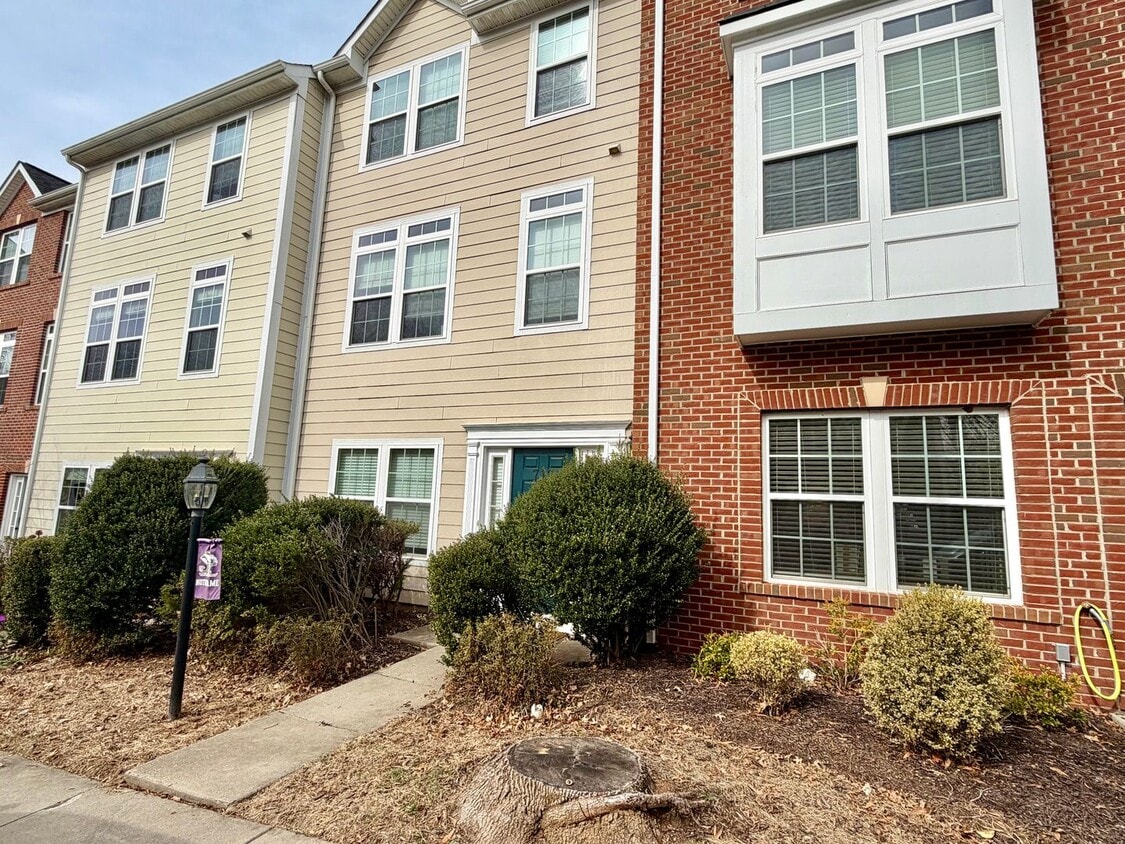 Photo - 713 Rainier Road - Cherry Hill Townhome!