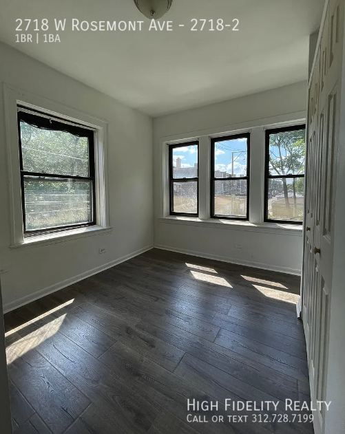 Foto del edificio - 2718 W Rosemont Ave