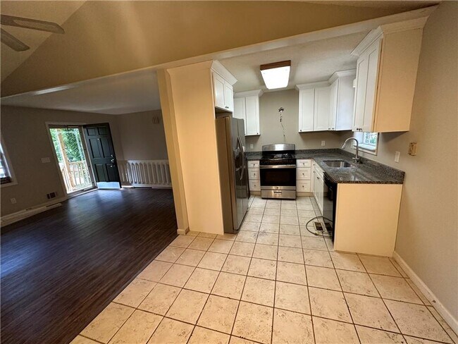 Foto del edificio - 1012 Darvin Ln