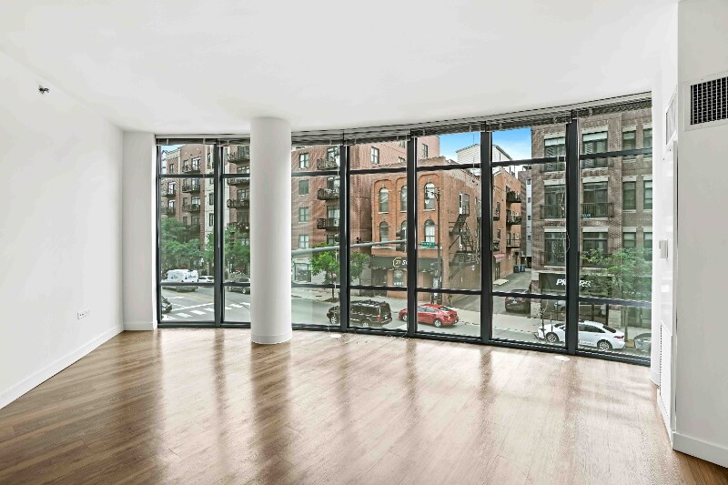 Foto principal - 1152 W Madison St