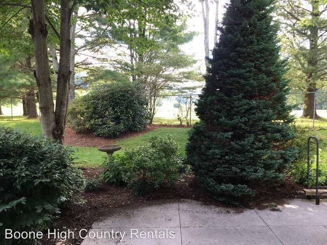Foto del edificio - 3 br, 2.5 bath House - 114 Chase Court