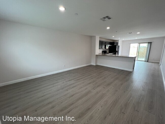 Building Photo - 3 br, 2.5 bath House - 6948 Sunbeam Way