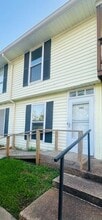 Building Photo - 2138 Airline Dr