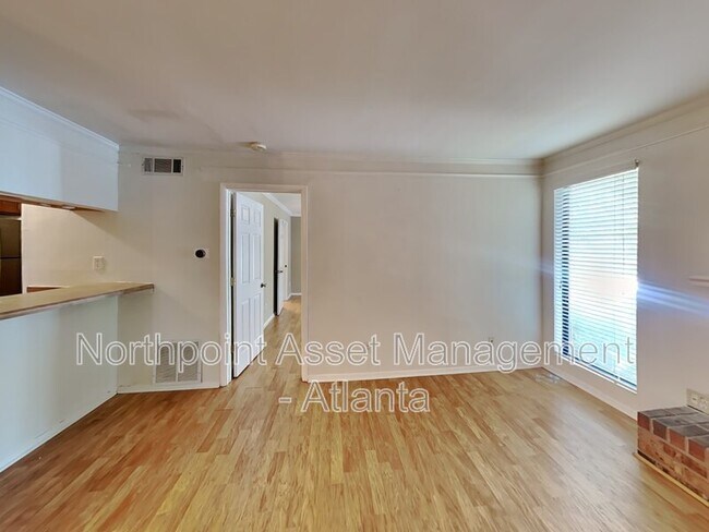 Foto del edificio - 803 Tuxworth Cir