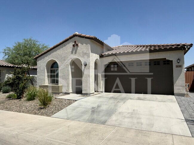 Building Photo - 1636 W Estes Way