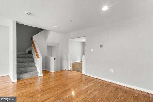 Building Photo - 4613 Kings Mill Way