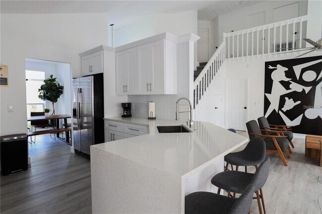 Foto del edificio - 973 Downing Cir