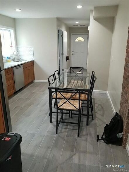 Foto del edificio - 531 East St