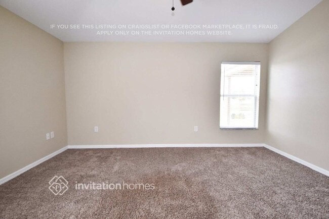 Building Photo - 15656 Greyrock Dr