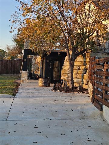 Building Photo - 3626 Canyon Rd