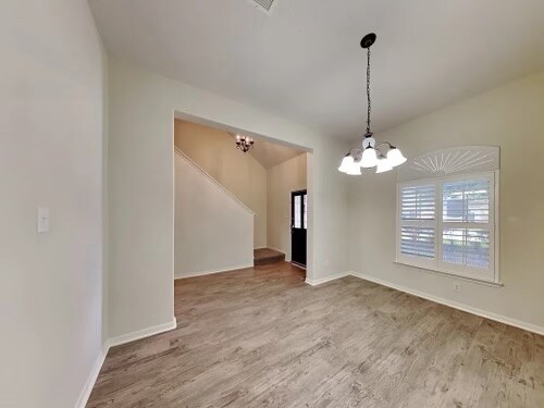 Building Photo - 8617 Discus Dr