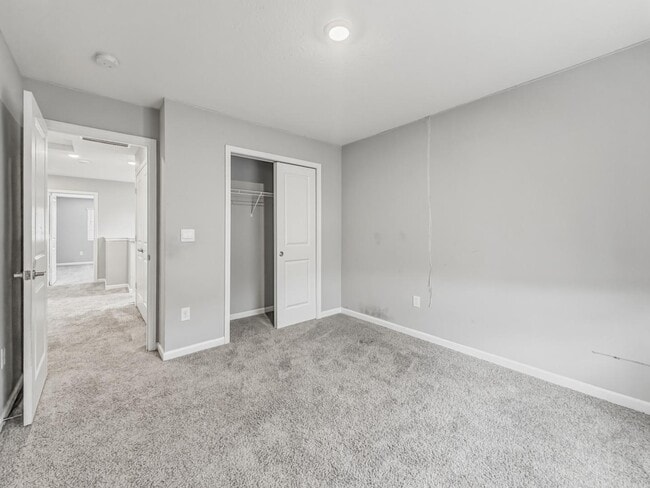 Building Photo - 2557 Plano Dr