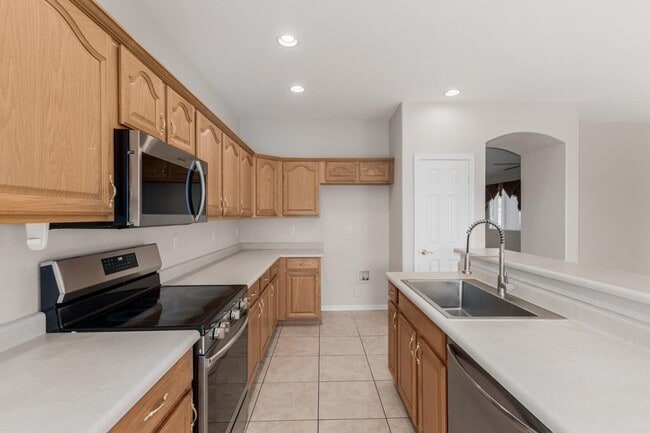 Foto del edificio - 14625 W Amelia Ave