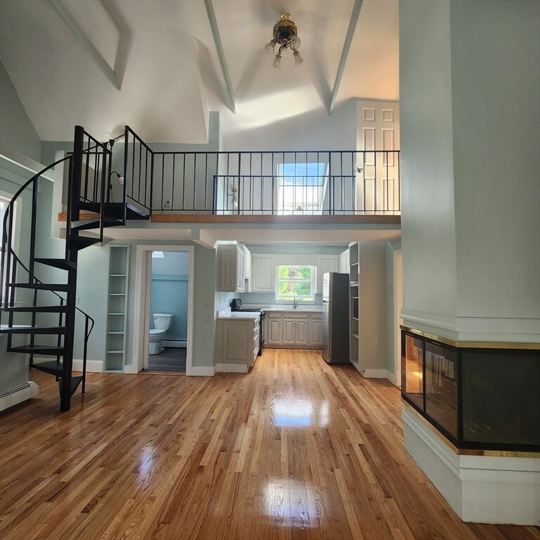 Primary Photo - 45 Hollis Ave