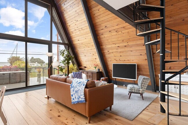 Foto del edificio - 3711 S Shorewood Ave