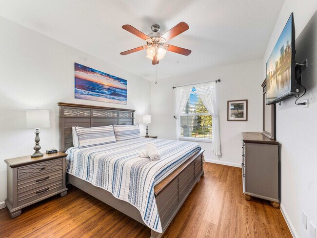 Building Photo - 2301 Butterfly Palm Way