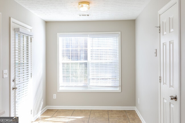 Foto del edificio - 852 New England Ct