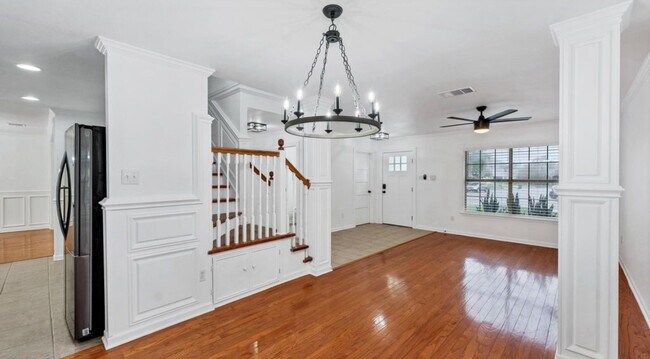 Building Photo - 1635 Gruene Cove