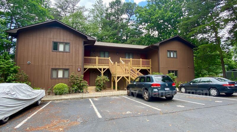 Primary Photo - 112 Glenn Bridge Rd