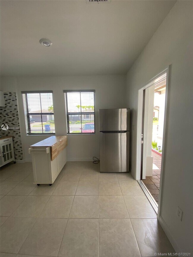 Foto del edificio - 12829 SW 228th St