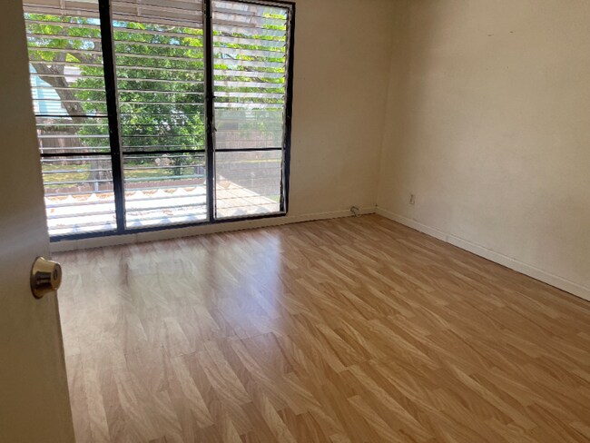 Foto del edificio - 87-153-153 Helelua St