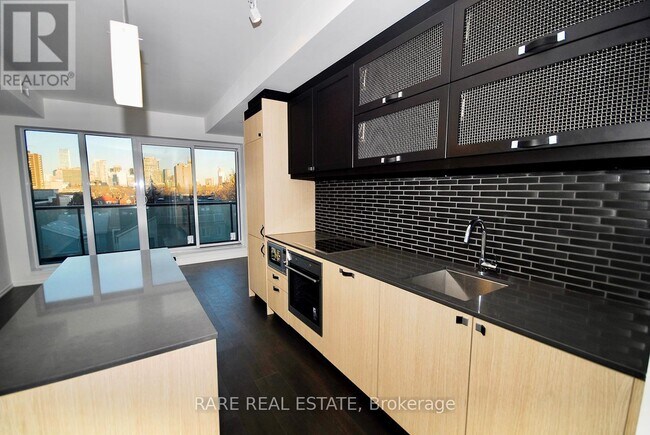 Photo du bâtiment - 783 Bathurst St