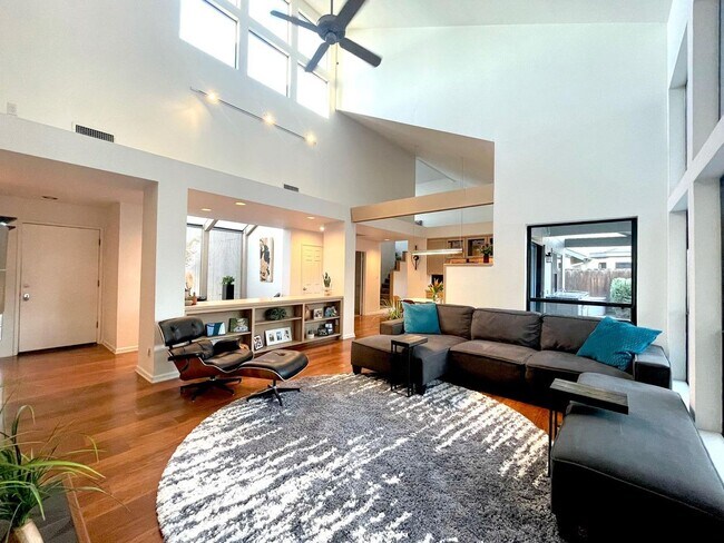 Foto del edificio - Mid-Century 3/2 in Clovis with Pool