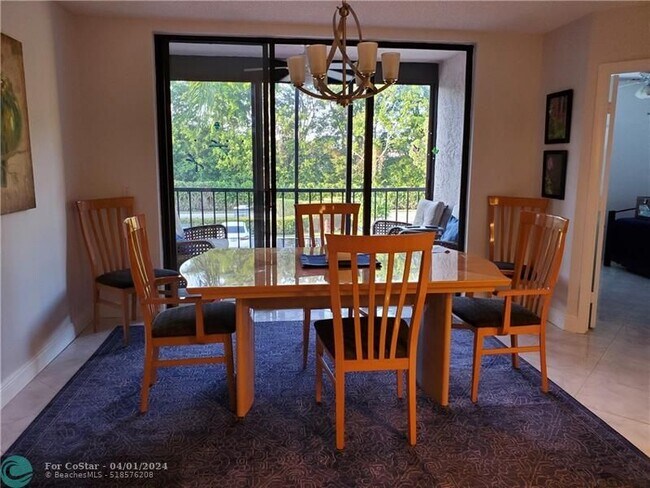 Building Photo - 5147 Europa Dr