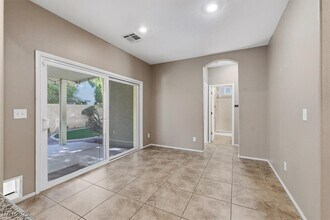 Building Photo - 10647 Bandera Mountain Ln