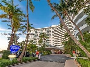 Foto del edificio - 5161 Collins Ave