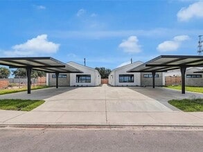 Building Photo - 412 Sparrow Rd