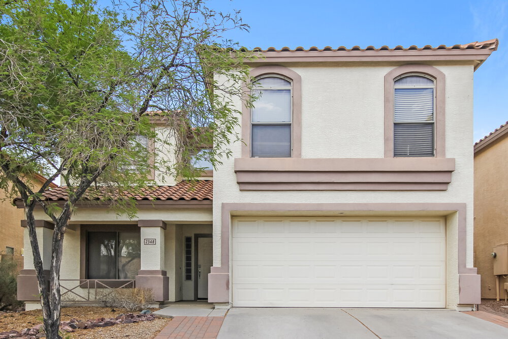 Foto principal - 2348 W White Feather Ln