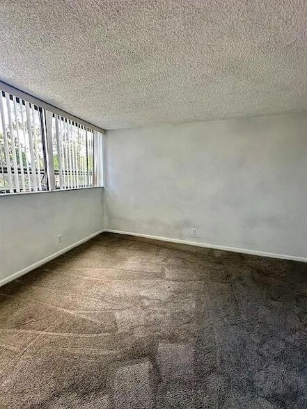 Foto del edificio - 1720 N Congress Ave