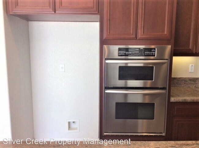 Foto del edificio - 5 br, 3.5 bath House - 656 W Rico Way