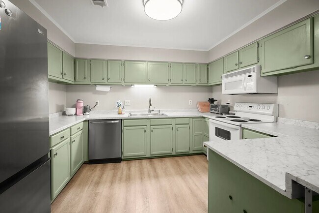 Foto del edificio - 5518 Moorstone Dr
