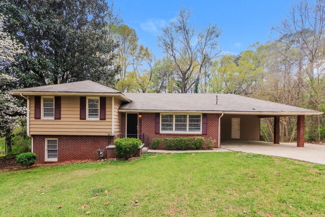 Building Photo - 2937 Thompson Cir