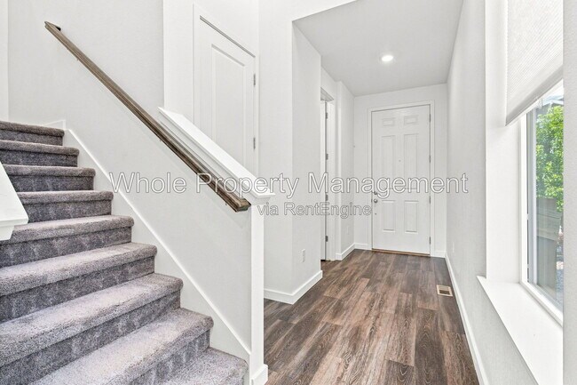 Building Photo - 9530 Sedalia St