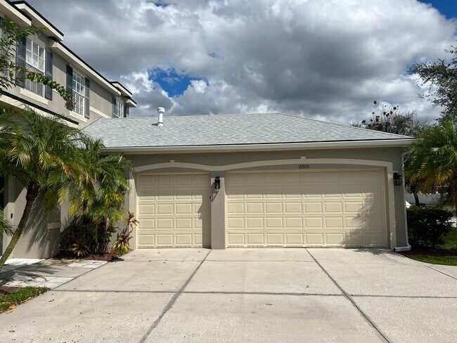 Building Photo - 19909 Tamiami Ave