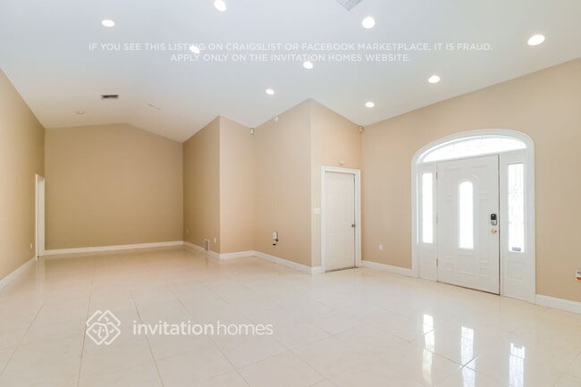 Foto del edificio - 2202 Curtis Dr N