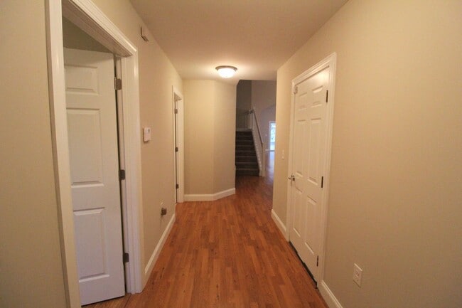 Building Photo - 500 Callaway Circle