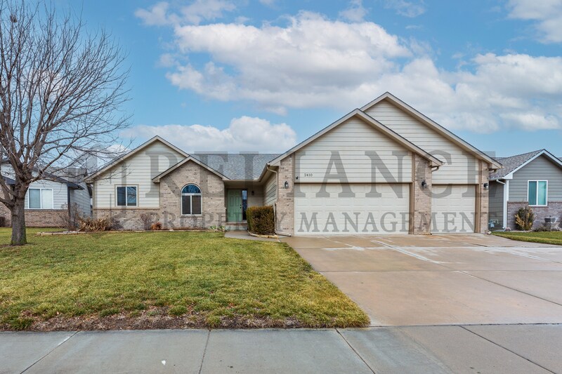 2410 E Eastridge St, Goddard, KS 67052 House Rental in Goddard, KS