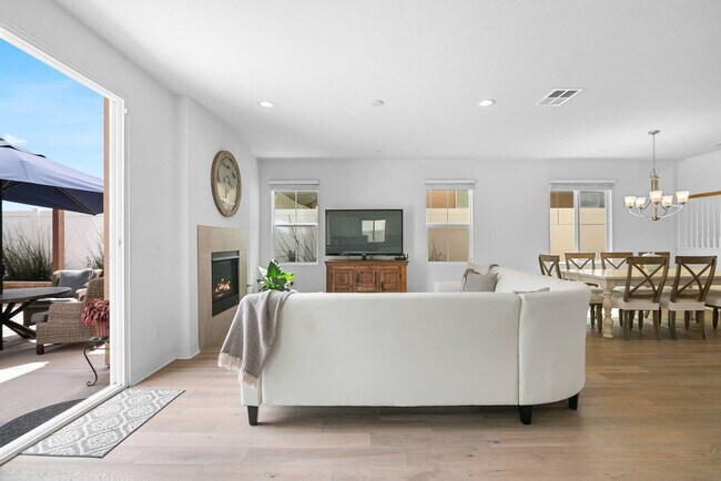 Foto del edificio - 7264 Wembley St