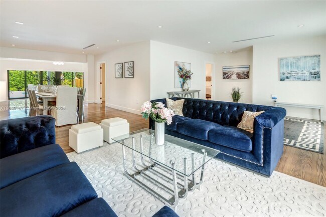Foto del edificio - 555 SW 27th Rd