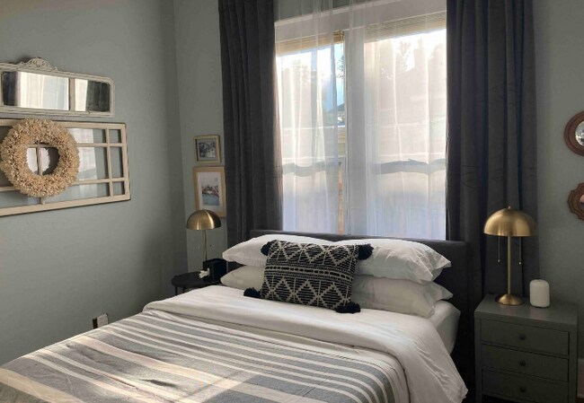 Foto del edificio - 238 W Burkitt St