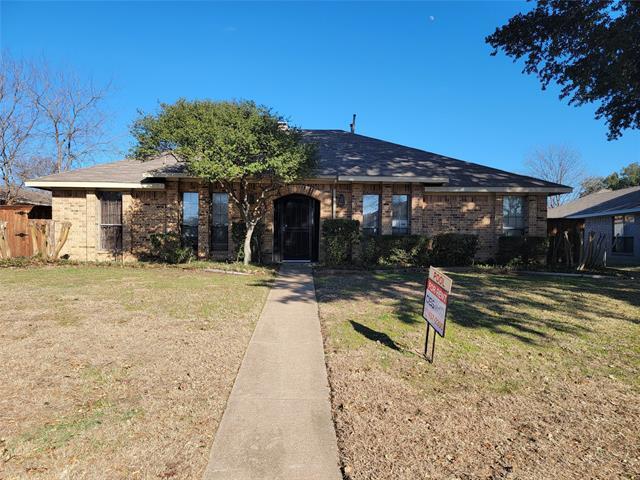 Primary Photo - 1004 N Yale Blvd