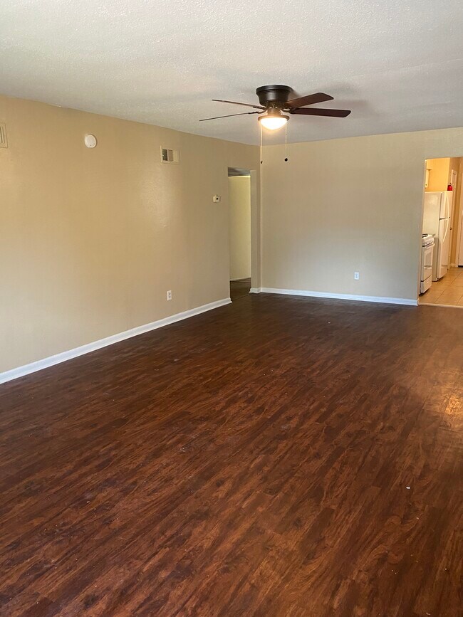 Building Photo - 3206 Scotch Moss Ln