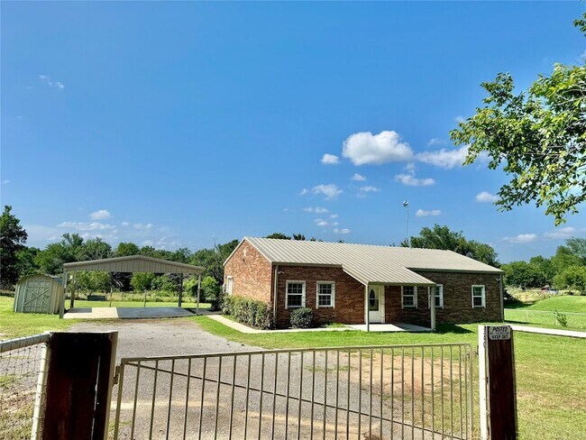 Foto del edificio - 340 Lynch Bend Rd